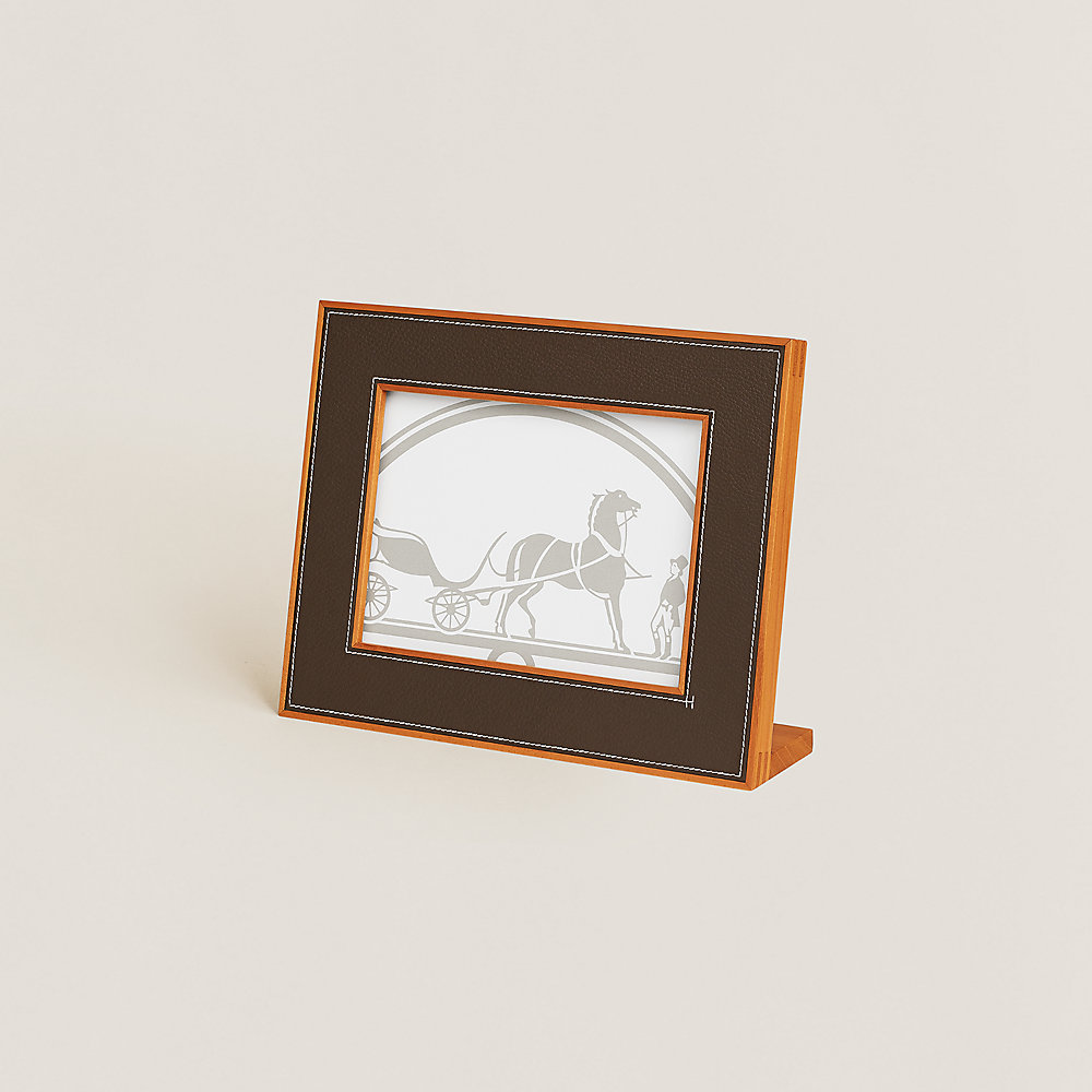 Photo on sale frame model